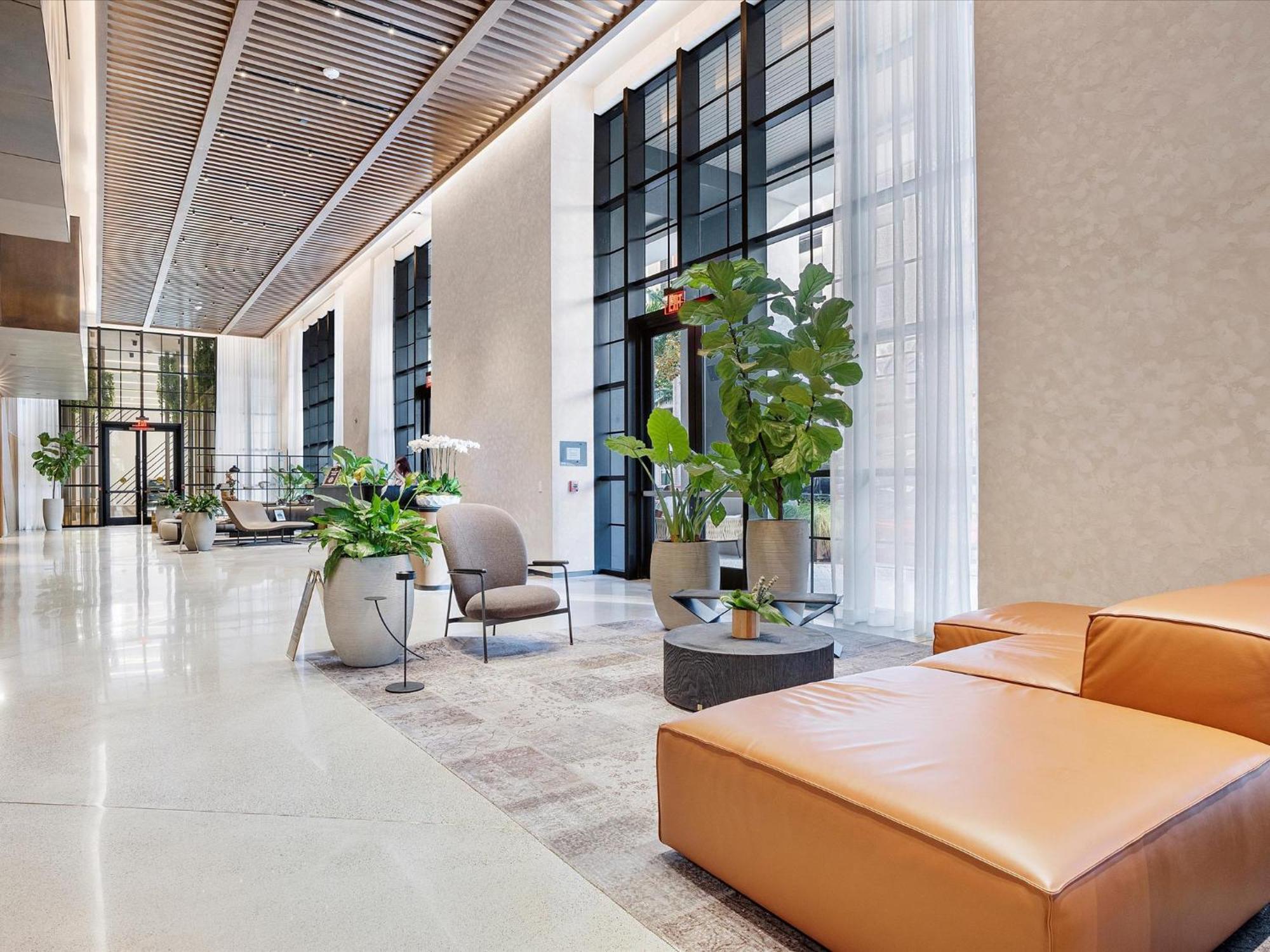 Private Club Access & Stunning Ocean Views Apartment